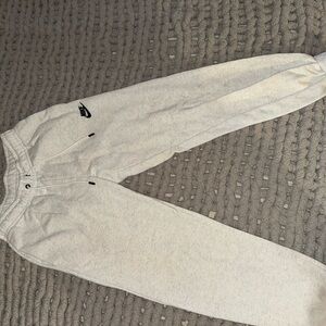 Nike women’s sweatpants